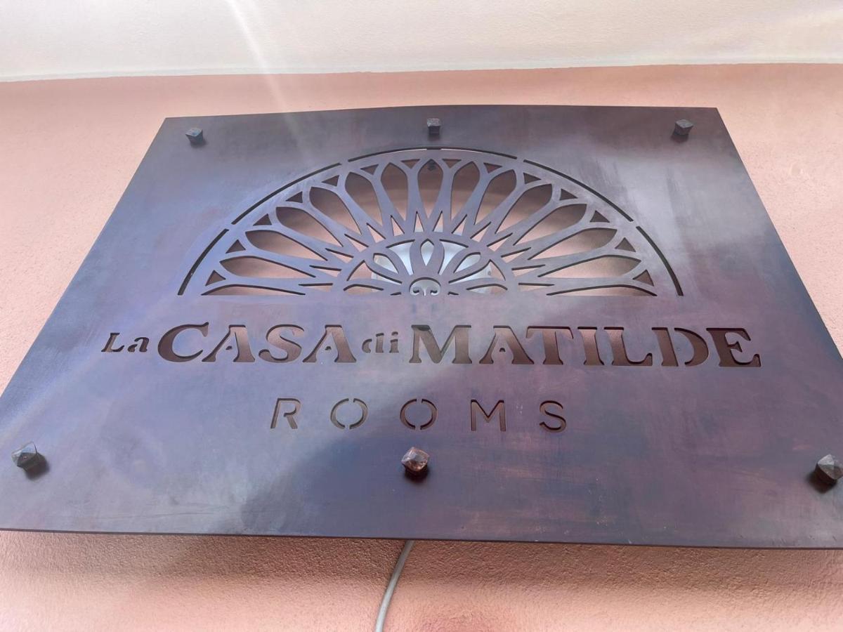 מלון ברצלונה פוצו די גוטו La Casa Di Matilde מראה חיצוני תמונה