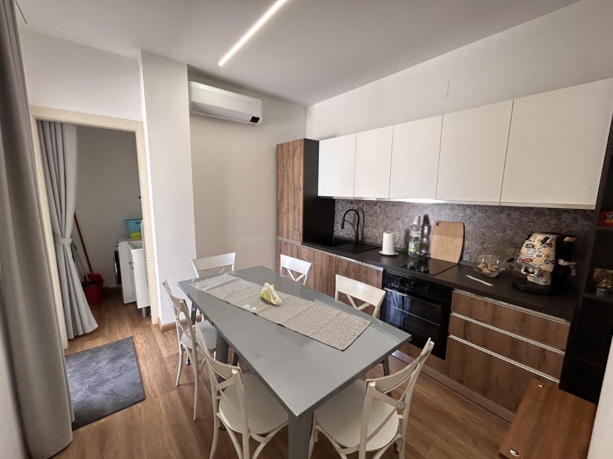 מלון ברצלונה פוצו די גוטו La Casa Di Matilde מראה חיצוני תמונה