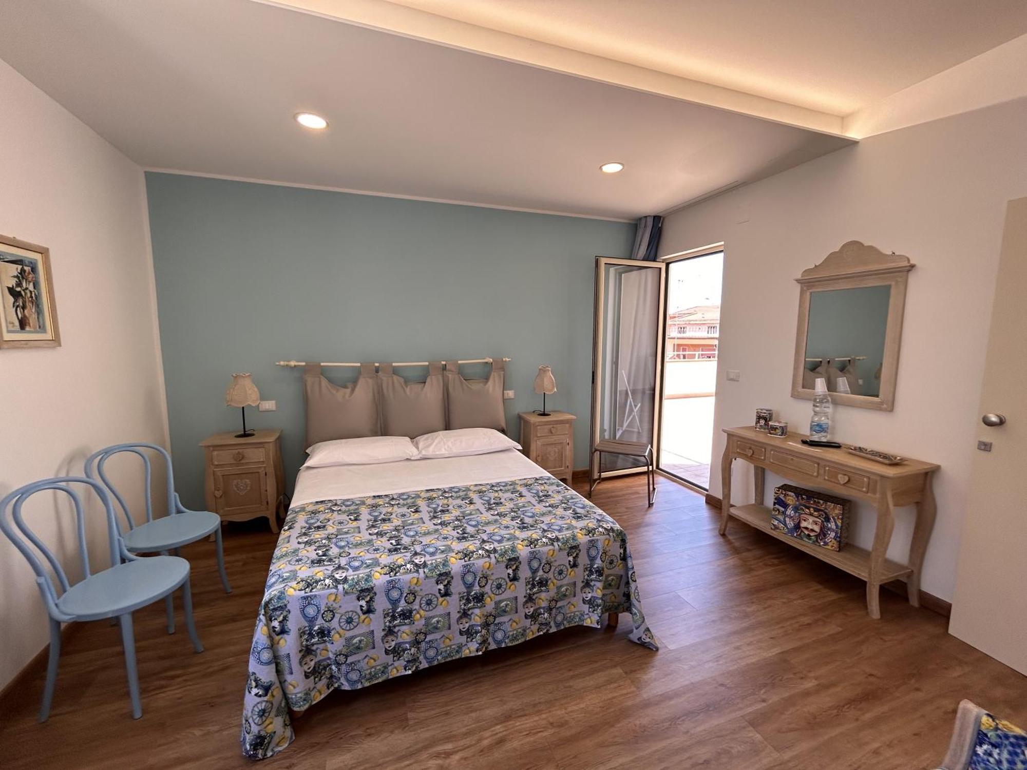 מלון ברצלונה פוצו די גוטו La Casa Di Matilde מראה חיצוני תמונה